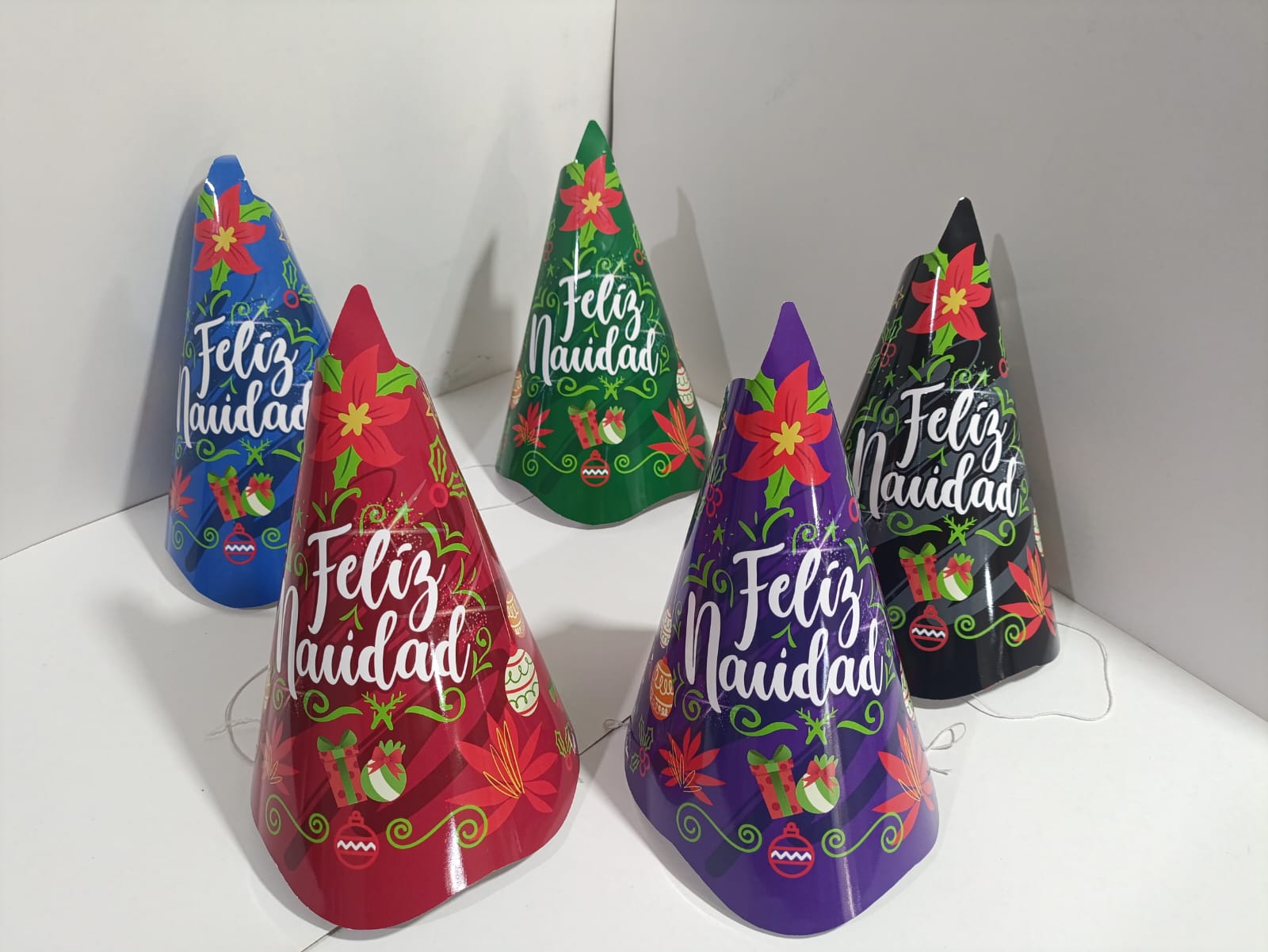 Kit Posada 30 Accesorios Festivos para 5 Personas